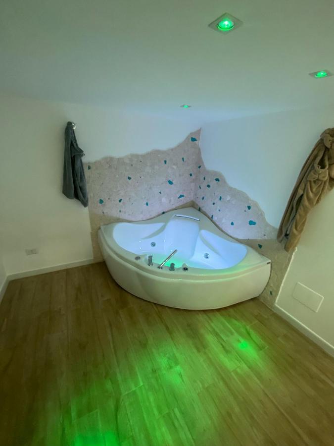 Bed and Breakfast Il Piccolo Rifugio Барі Екстер'єр фото