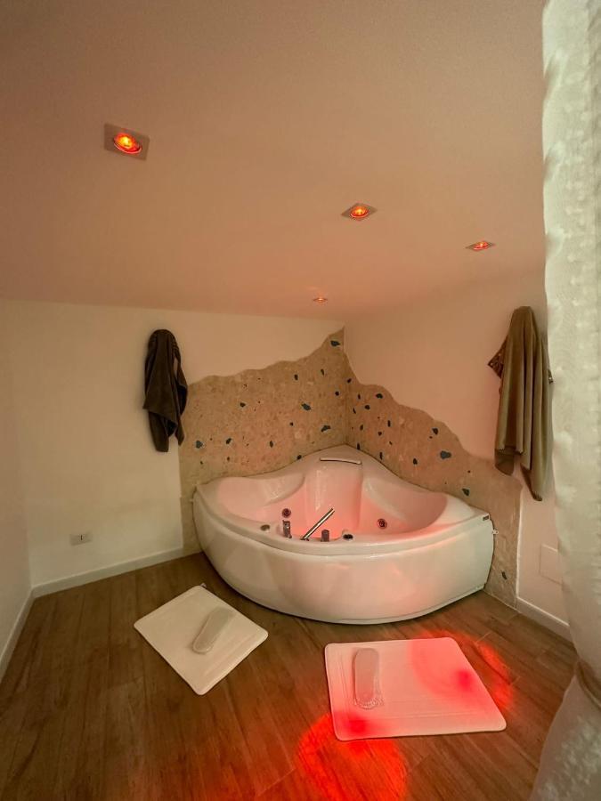 Bed and Breakfast Il Piccolo Rifugio Барі Екстер'єр фото